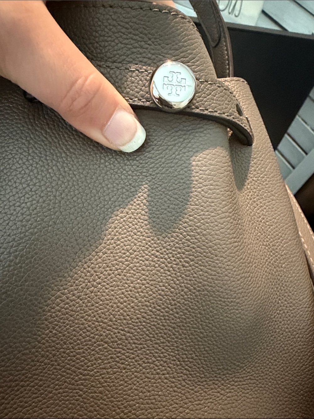 Tory Burch The Small Romy Tote - Picture 8 of 17